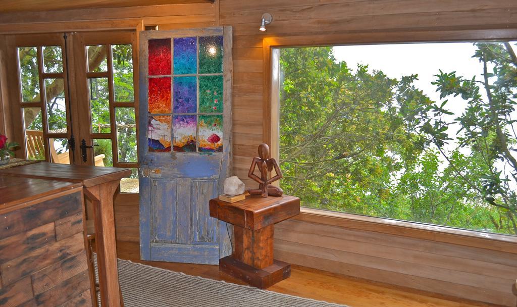 Villa La Casa Del Árbol De Chiloé à Castro Chambre photo
